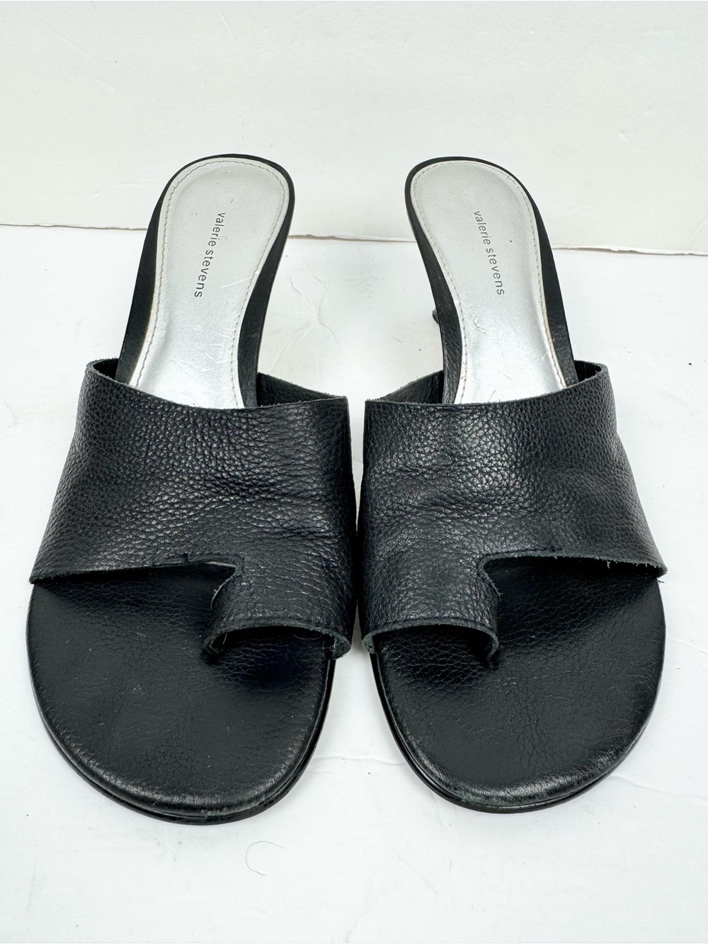 Valerie Stevens Black Leather Toe Loop Slide Sandals 7.5 (EU 38) - Picture 6 of 16
